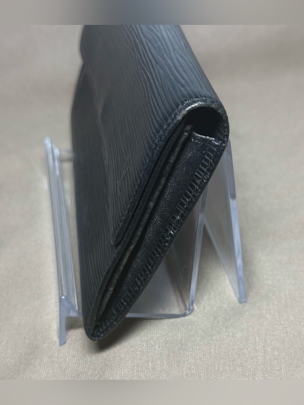 ✨Authentic Louis Vuitton Black Epi Leather Sarah Long Wallet✨ 1991 Vintage - Picture 5 of 12
